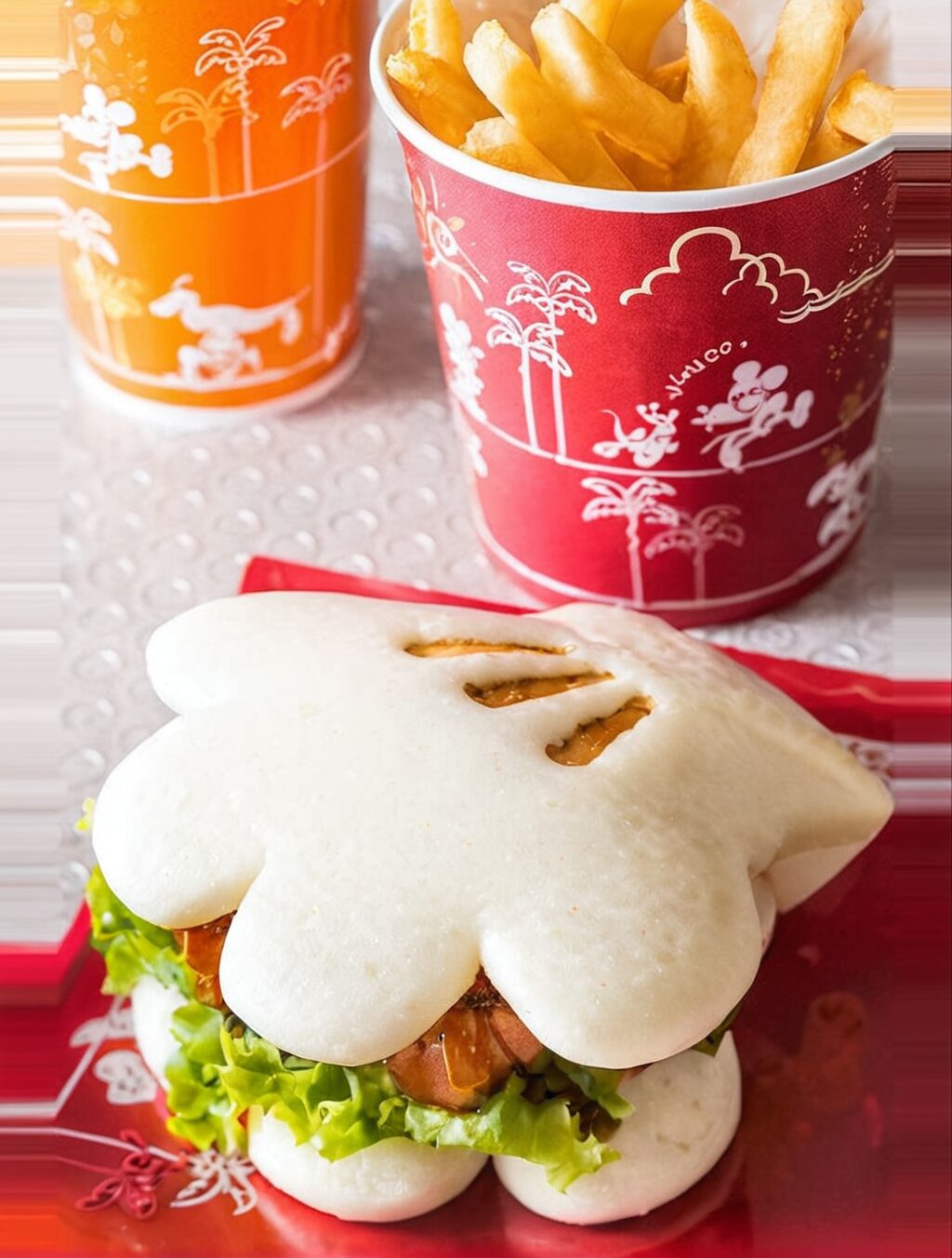 can you bring food into disney japan