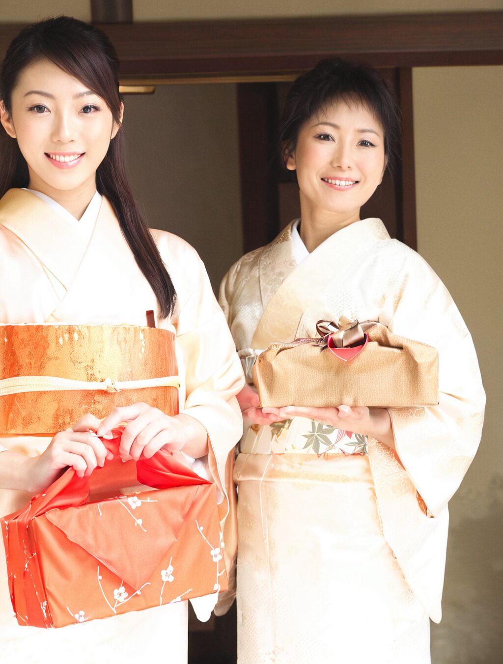 gift giving etiquette in japan business