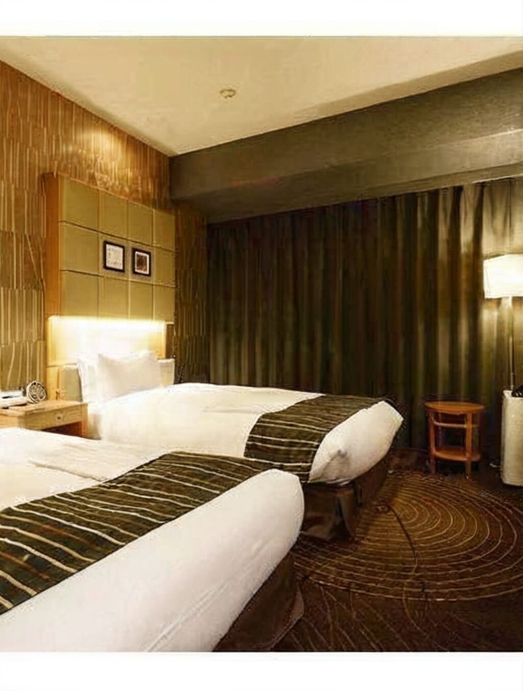 how much does hotels cost in japan