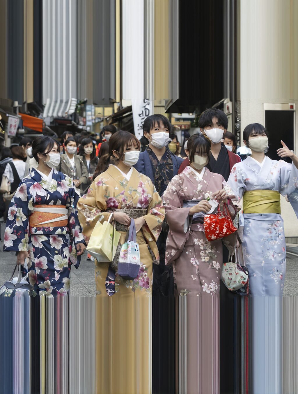 why do people wear face masks in japan