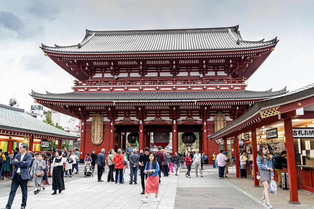 asakusa nakamise